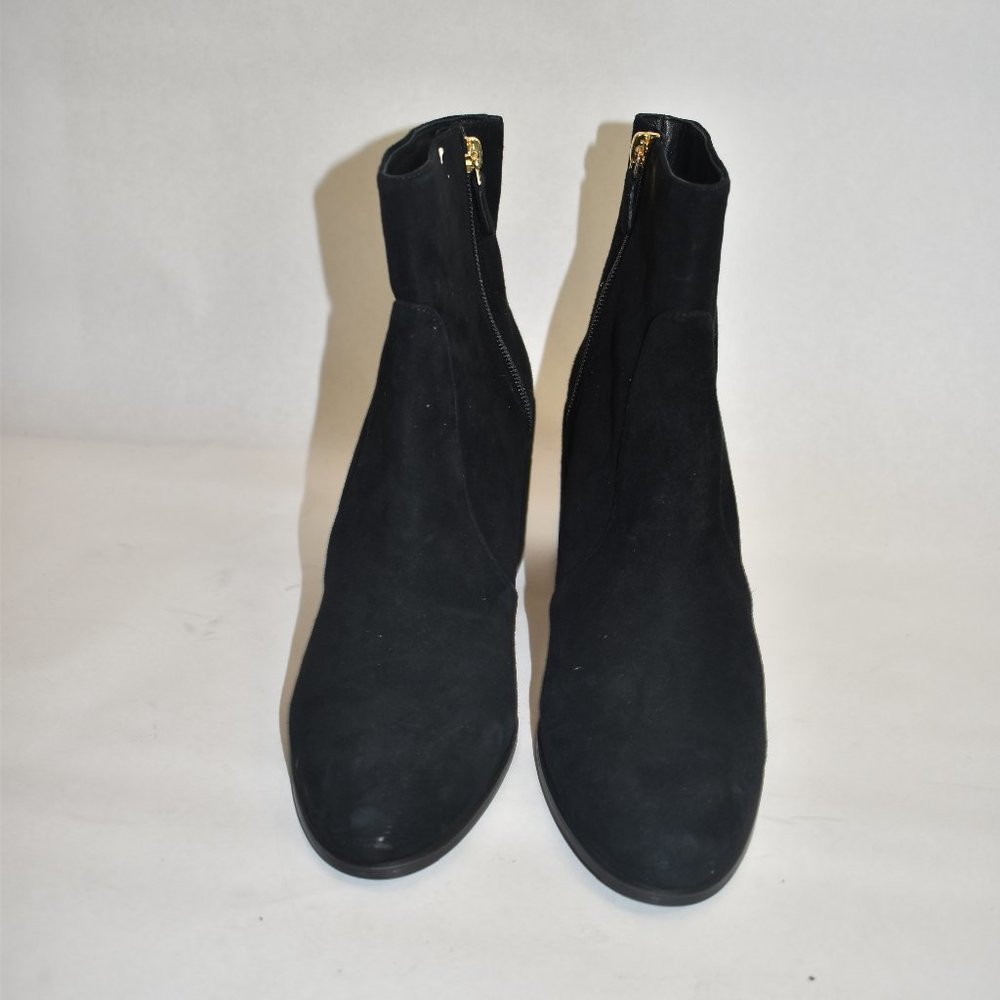 Stuart Weitzman Quinn Ankle Bootie Suede Block Go… - image 3